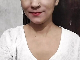 Chachi ko chodte ne dekh liya