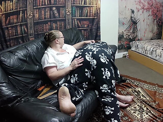 Domina Satana & Josephine, Foot Worship, Otk Spanking