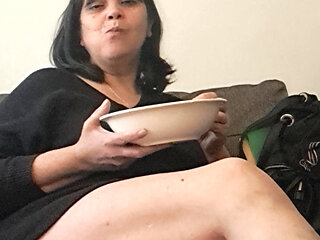 stepson watching me eat and showing everything