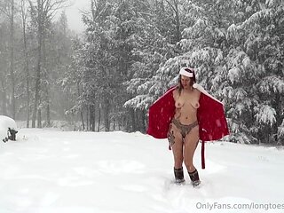 longtoesally outside in snow