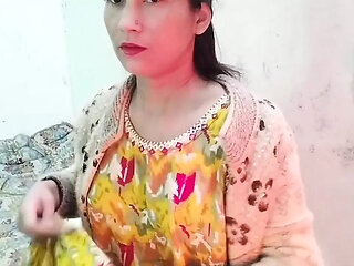 Cute step sister ko nanga kar ke pel diya