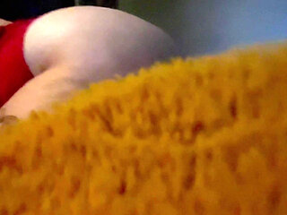 Jiggly White PAWG MILF Lotuss Queen Bounces up & Down on BBC