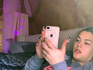 Brunette Solo Webcam Masturbation