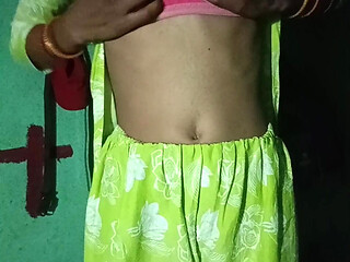 Desi girl hard beautiful chut