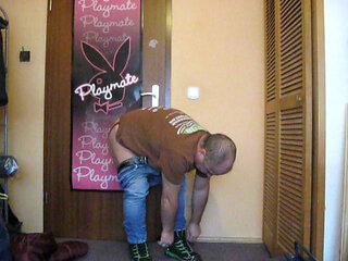 Bernd der Exhibitionist