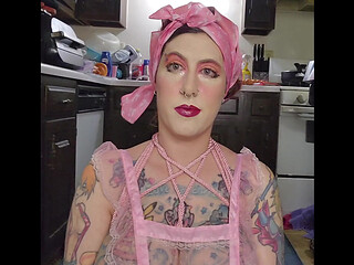 Tradwife: All in Deep Toys Anal