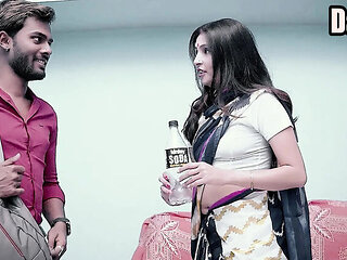 Married Lady Hardcore Sex - Suman & Punam Indian Amateur Fucking in 4K