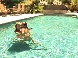 Lesbian Summer Vibes - Swimming Muffs