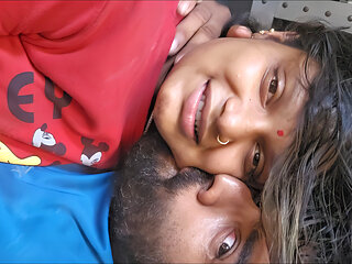 Desi Village girl sex in village house desi style
