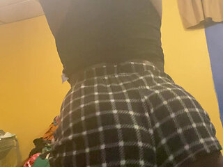 lets party you spend money I twerk like a dancer