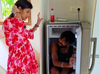 Indian Husband and Wife Fucking Video When She Pregnant 7 Month Full Hardcore Sex Doggy Style