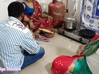Bhojpuri bhabhi Fucked Hard By Her Father in Law In Front Of Her Dever ( Threesome Sex)