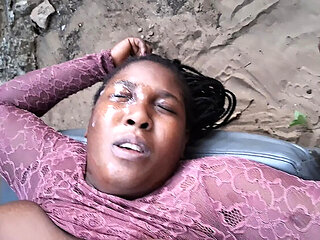 Hot Pretty Bitch Loves Big Long Dick Fucking in Missionary