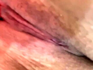 Big-titted MILF Masturbates on Webcam