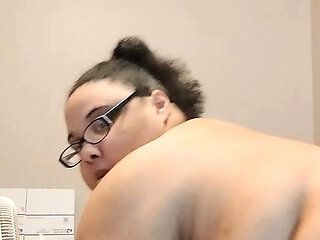 BBW slut shows off ass and plays with pussy