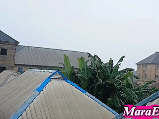 Nigerian MILF takes BBC in the rain