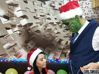 The Grinch XXX Parody