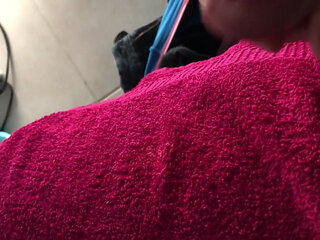 Pedro Solo does not care about everything and likes to spit in hot weather