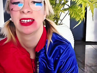 Harley Quinn Marvel Sticks a Baseball Bat