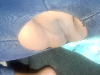 Full masti MN choot ki chudai mjaaaa agya , finger taste kia  choot MN maar k mjaa agya