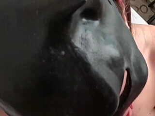 Wet Wonder Gives Me a Horny Oil Handjob to Jerk off!