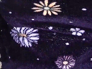 Desi Indian Wife Gave Hot Handjob Boobs Fucking and Cum Shot on Her Boobs