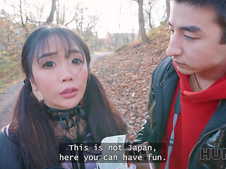 Public pleasure session with a Japanese cuckoldress who wants BWC