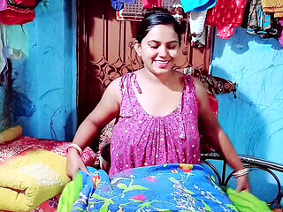 Desi innocent girl har fuck, Local Indian girl fucking video with condom