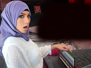 Arab teenage stepsis tries to fit in