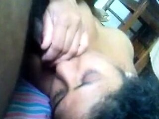 Asian Amateur Adult Video: Allapu Gedara Akkiya