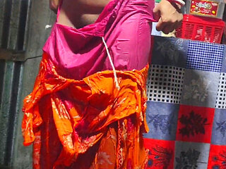 My Hot bhabhi Bath