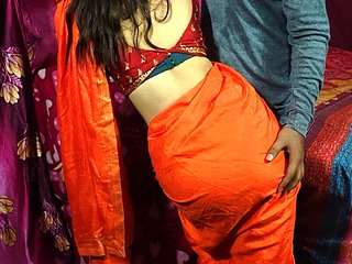 Cute Saree blBhabhi Gets Naughty With Her Devar for rou...