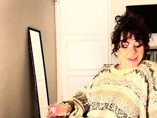 Mama Fiona -THIRSTY Moms Moral Dilemma
