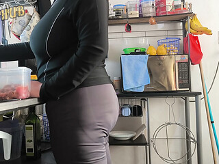 Hardcore Sex Katty Milk Coming Back From Gym To Do Cardio In The Kitchen