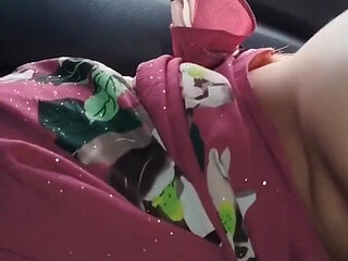 Aunt Shawn Scott's Wedding Dress Is Adorable