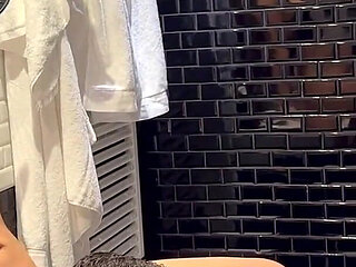 Uncut - Lucky Gym Personal Trainer Gets to Fuck Mimi Boliviana Hard - Behind the Scene