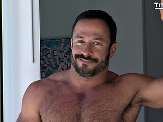 RENT: Daddy Vinnie pounds his boy Lorenzo while Dallas watches