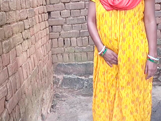 College GF Rides Her BF