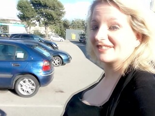 German MILF Carola enjoys outdoor hardcore blowjob and anal squirt
