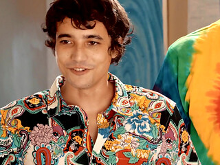 That 70s Ho Cookies and Cream - S1: E7