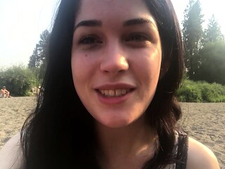 Amateur Teen georgeus brunette 2
