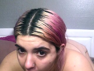 Amateur brunette ariana marie solo toying