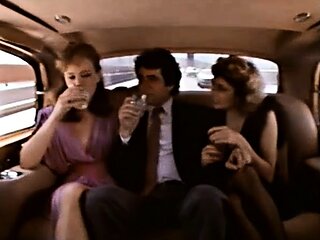 FFM Threesome Outdoors Makes For One Hot Hardcore Session