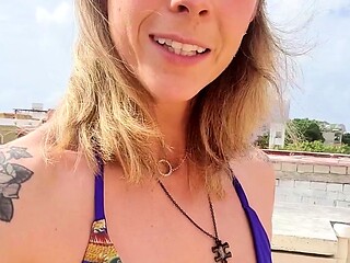 Solo masturbation of a beautiful amateur blonde