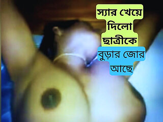 Big Tits 18y Old College Girl Explore to Her Sexuality for the First Time