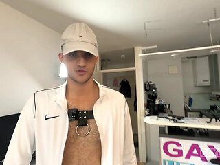 Kerem in: a Hole Is a Hole