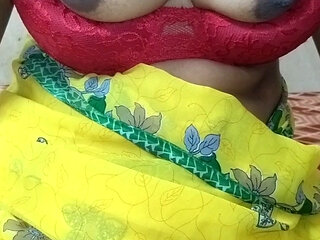 Hot sexy stepsister boobs show