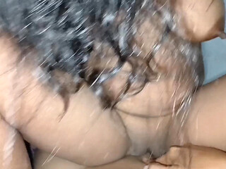 Morning sex with my roommate without a condom