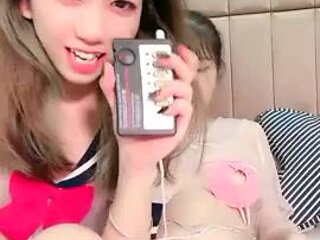 Chinese lesbian: Big Ass, Anal  Cam Porn