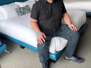 I fucked my fan to give him the birthday surprise of his life!!?